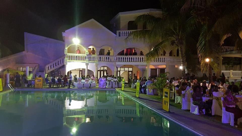 New Park Resort Mahajanga Exterior photo
